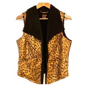 🦋Multiples Cheetah Print Sherpa Vest Sz S